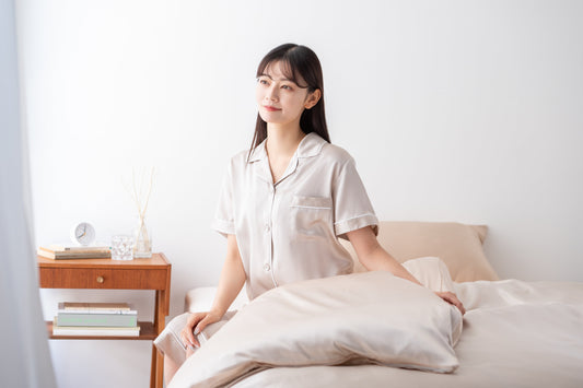 ジメジメシーズンの寝苦しさを撃退!梅雨の湿気対策と快眠グッズ