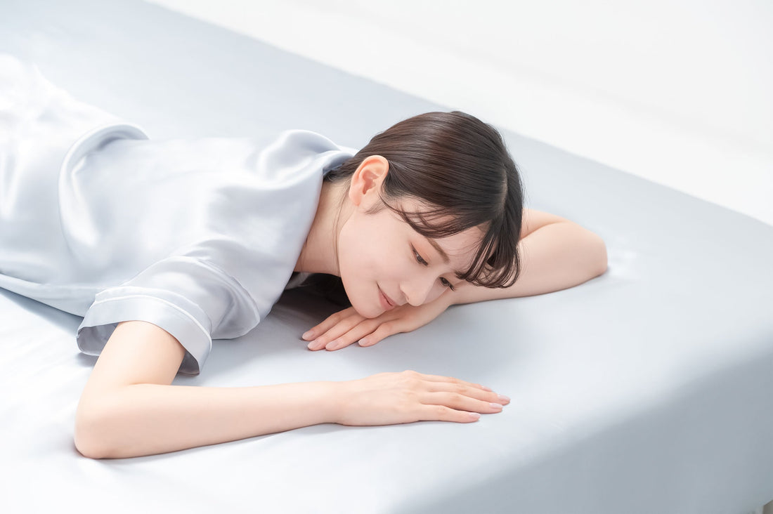 心地いいだけじゃない！シルクのシーツが睡眠と美容にもたらす驚きの効果