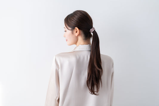 ヘアカラーやブリーチによるダメージ対策と美容師もすすめるシルク製品